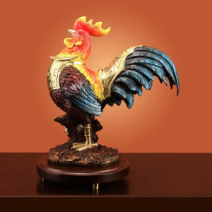 Tượng gà trống vàng phong thủy