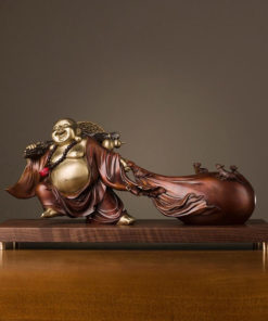 Tượng Phật Di Lặc thu hút tiền tài