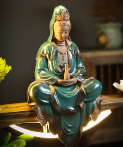 Tượng Quan Âm kết hợp trầm hương trang trí sáng tạo