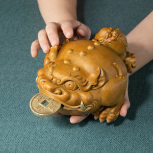 Tượng cóc 3 chân