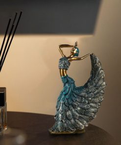 Tượng múa chim công