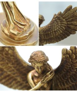 Tượng thiên thần cứu chuộc