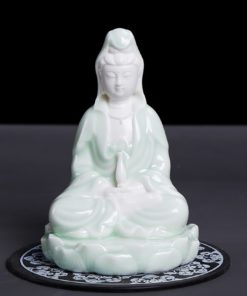 Tượng Phật Quán Thế Âm để xe oto
