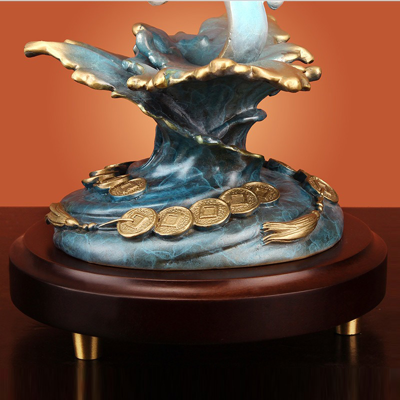 Tượng cá chép hóa rồng ngậm ngọc