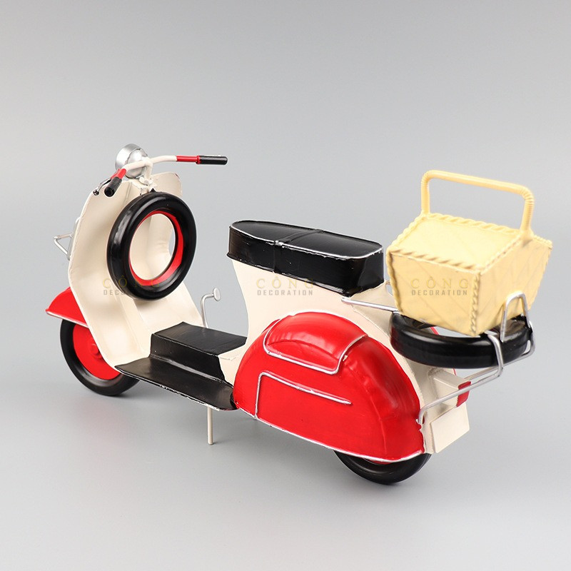 cua-hang-ban-do-trang-tri-vintage-o-ha-noi-xe-ba-banh-vespa Mô hình vespa cổ đẹp
