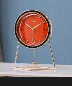 Đồng hồ quả lắc để bàn xinh xắn