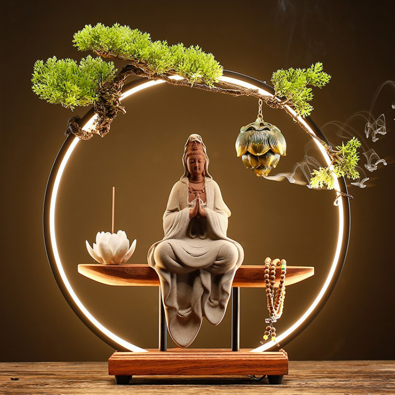 Thác khói xông trầm hương Quan Âm Bồ Tát Thác khói xông trầm hương Quan Âm Bồ Tát