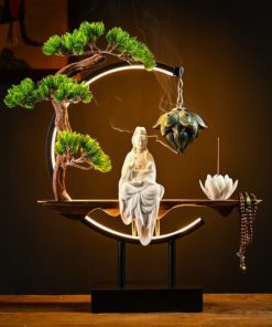 Thác khói trầm hương tượng Quan Âm phong thủy