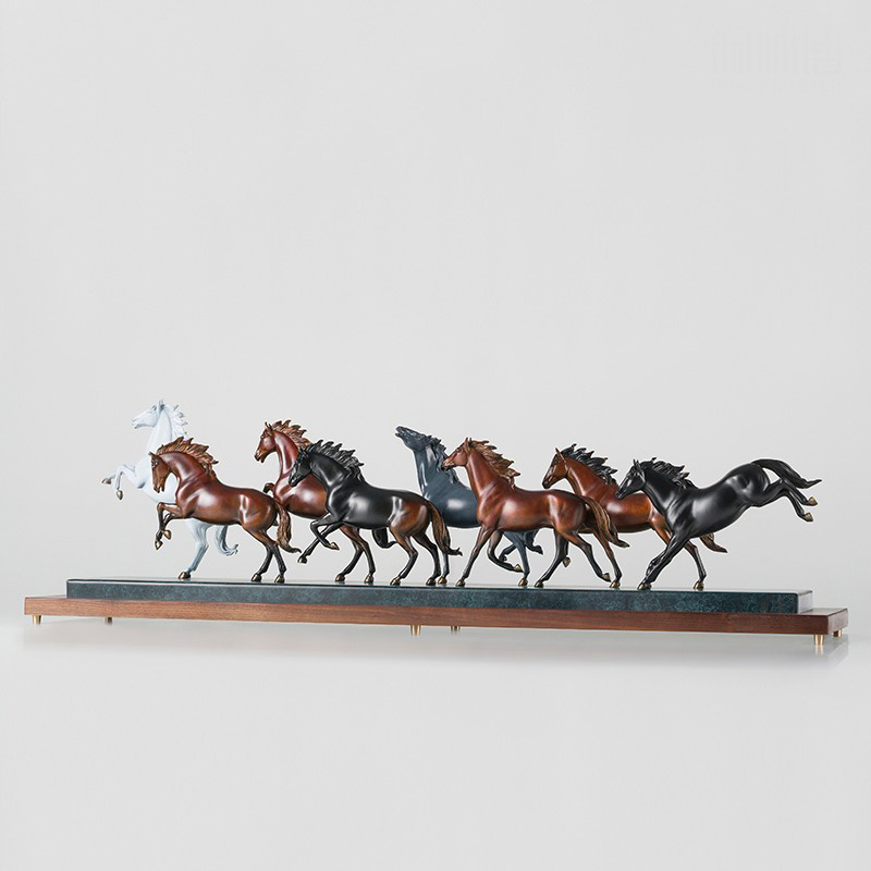 Tượng bát mã cao cấp bằng đồng đẹp