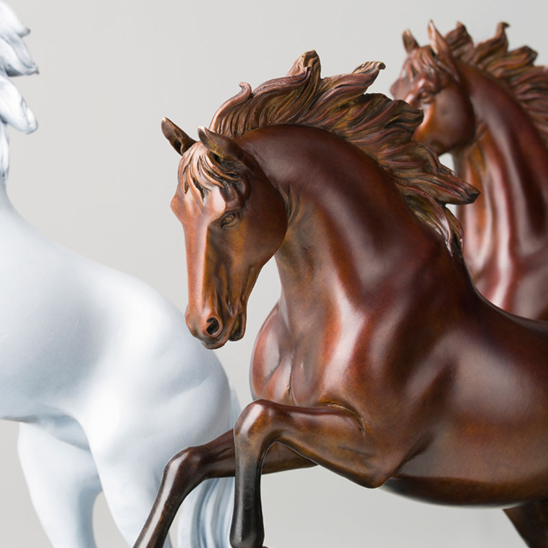 Tượng bát mã cao cấp bằng đồng đẹp