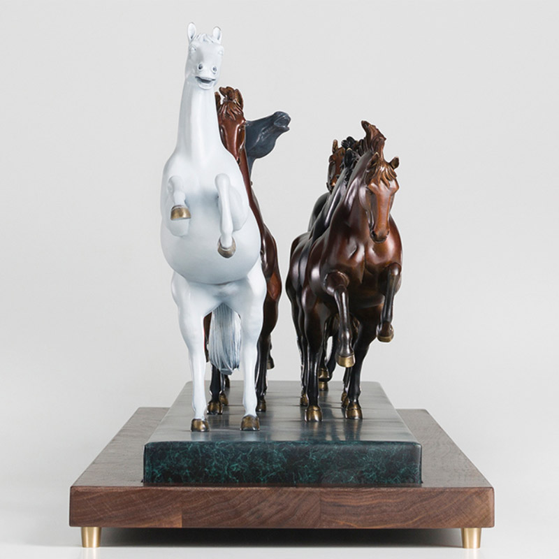 Tượng bát mã cao cấp bằng đồng đẹp