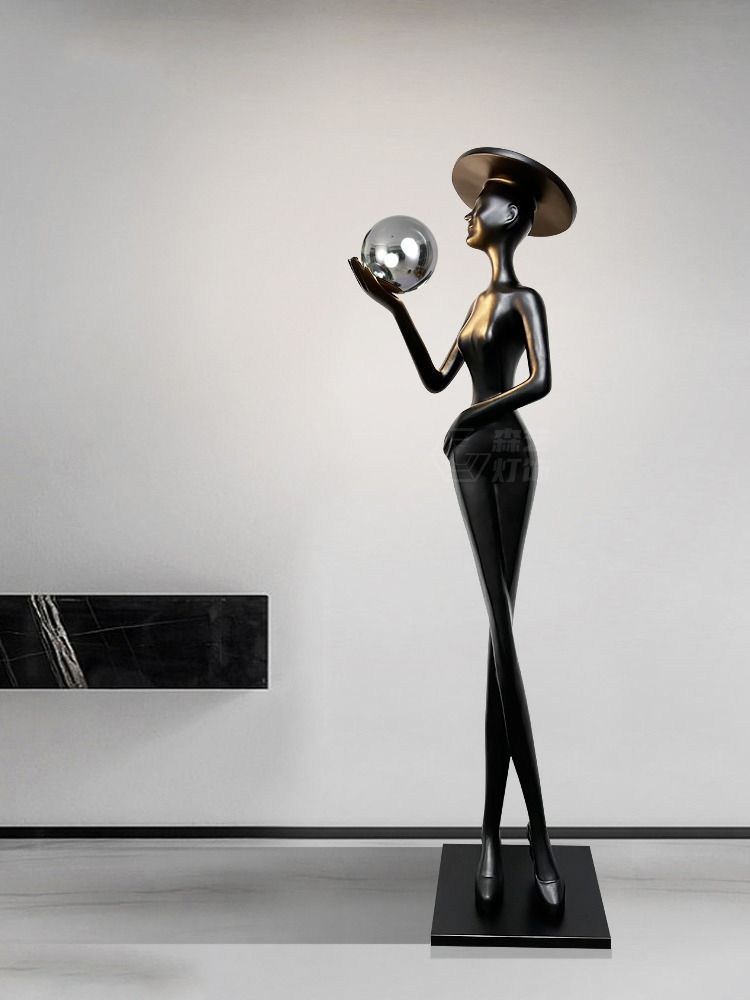 Tượng đèn cô gái