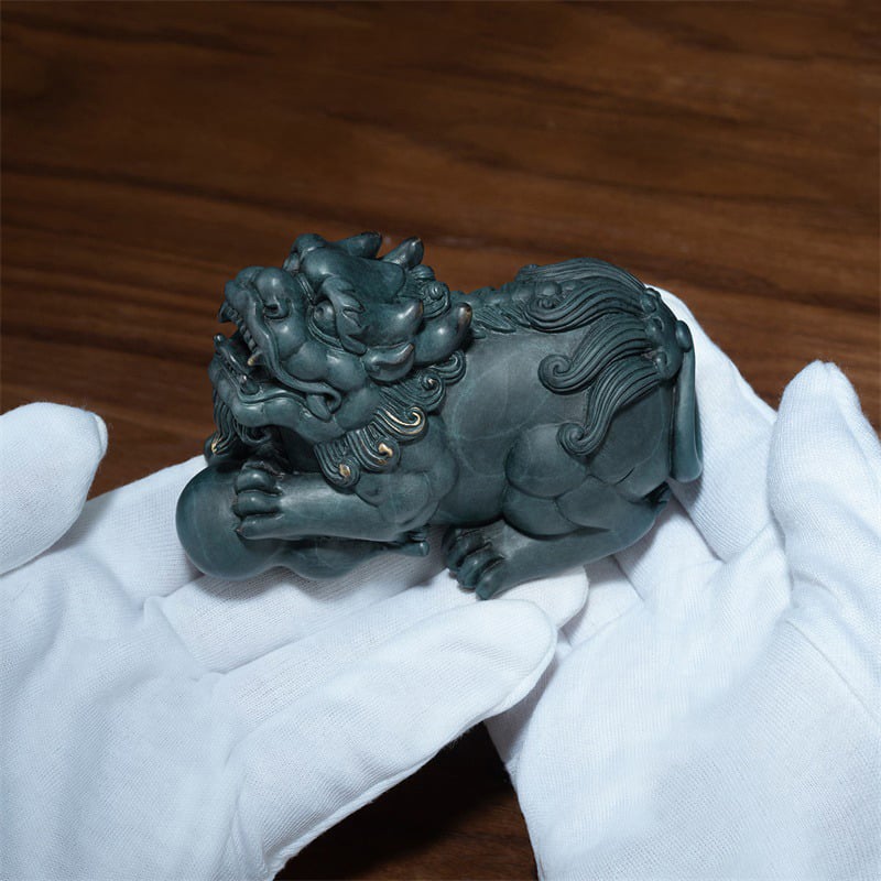 Tượng Tỳ Hưu phong thủy bày Taplo Tượng Tỳ Hưu phong thủy bày Taplo