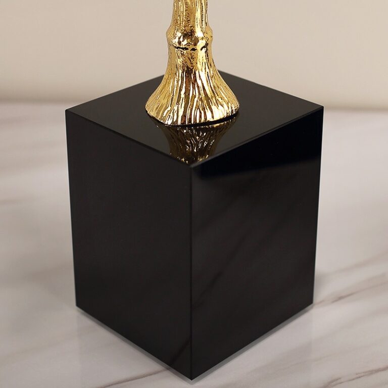 mo-hinh-cay-dua-trang-tri-6-768x768 Mô hình cây dừa với màu sắc bắt mắt