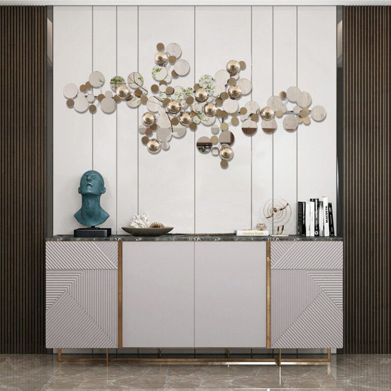 phu-dieu-kim-loai-treo-phong-khach-5-768x768 Phù điêu kim loại hiện đại thiết kế sáng tạo