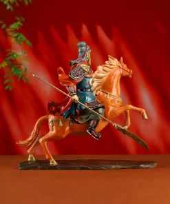 Tượng Quan Công “một mình cưỡi ngựa ngàn dặm”