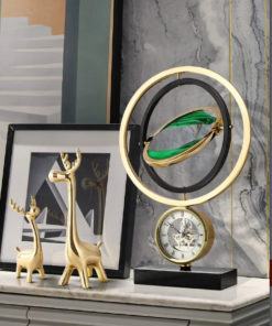 Đồng hồ để bàn kết hợp tranh cát sáng tạo