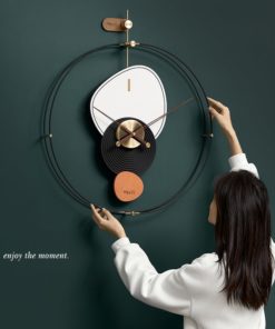 Đồng Hồ Treo Tường Vòng Tròn Kim Gỗ