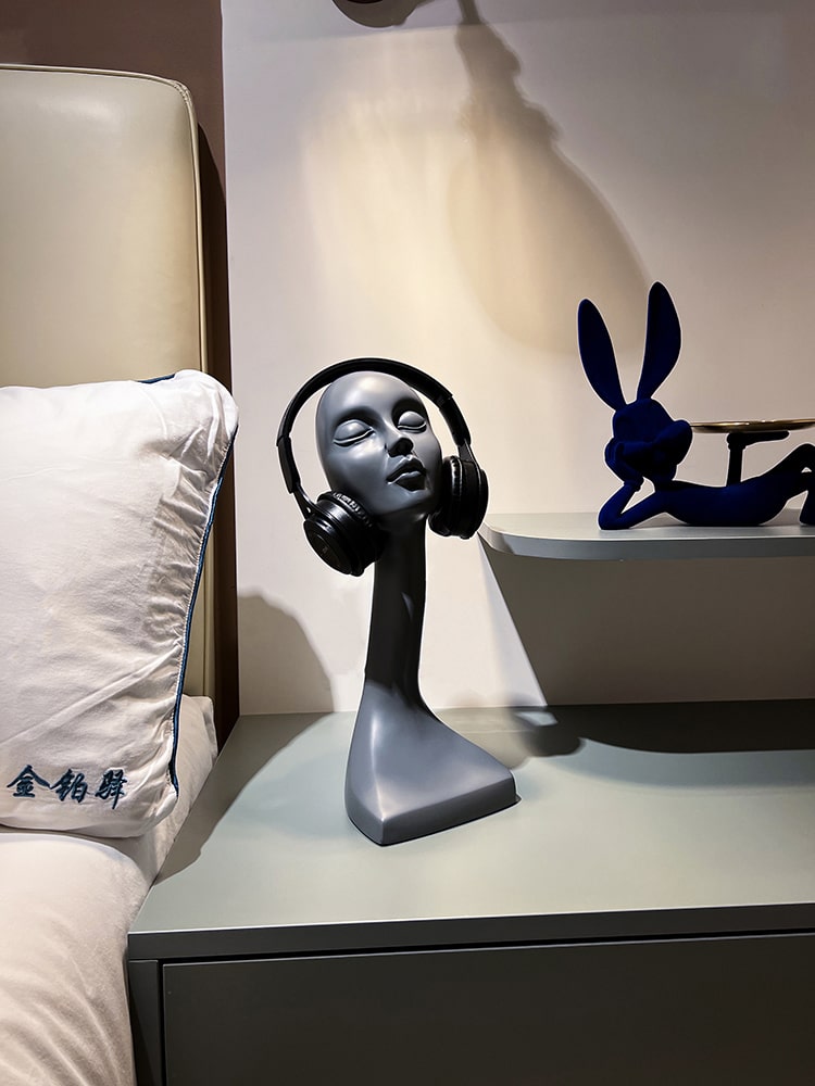 Tượng Đầu Người Kết Hợp Gía Treo Tai Nghe