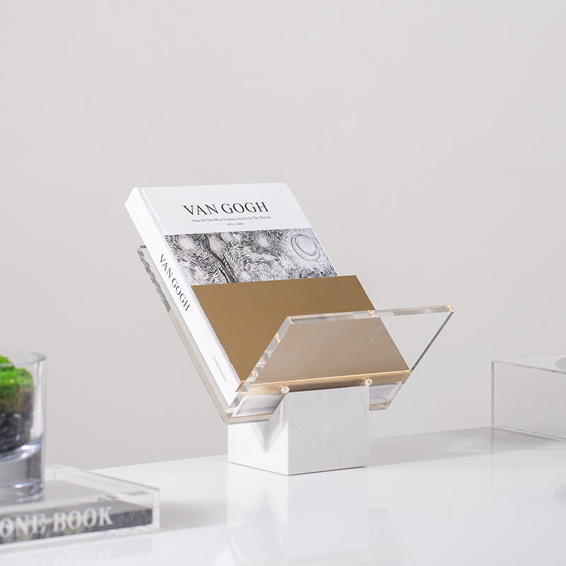 Kệ Sách Trang Trí Hiện Đại