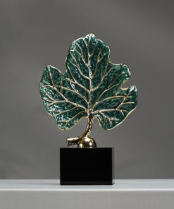 Lá Sung Nghệ Thuật Đặt Bàn