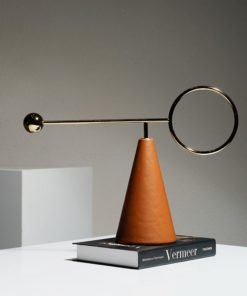 Mô Hình Cân Bằng Phong Cách Minimalist