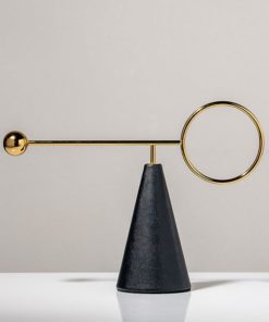 Mô Hình Cân Bằng Phong Cách Minimalist