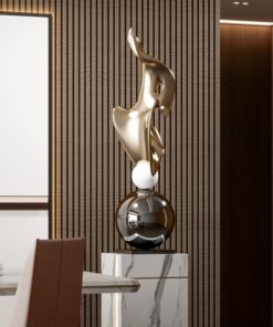 Tượng Trừu Tượng Phong Cách Hình Học