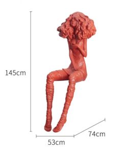 Tượng Cô Gái Làn Tóc Gió