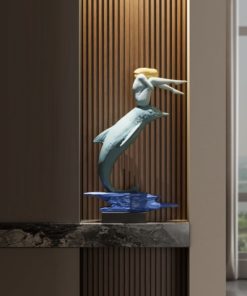 Tượng Cô Gái và Cá Heo