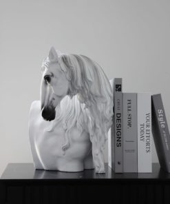 Tượng Đầu Ngựa Tĩnh Lặng