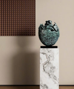 Tượng Khối Đá Phục Sinh