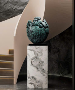 Tượng Khối Đá Phục Sinh