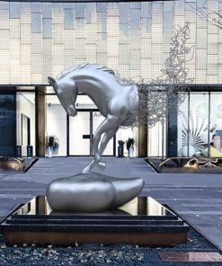 Tượng Ngựa Điêu Khắc Trừu Tượng