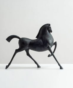 Tượng Ngựa Tối Giản Nghệ Thuật