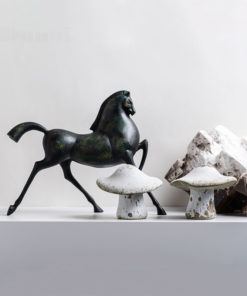 Tượng Ngựa Tối Giản Nghệ Thuật