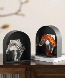 Tượng Ngựa Trong Suốt Nghệ Thuật