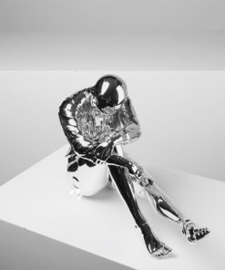 Tượng Người Máy Trầm Tư