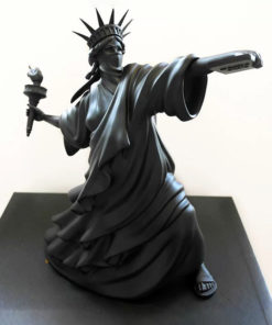 Tượng Nữ Thần Tự Do Phá Cách