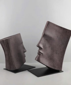 Tượng Sách Ma Thuật Cổ Điển