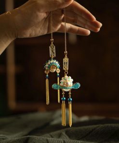 Khánh Treo Xe Song Hỷ Tình Nhân