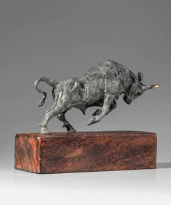 Tượng Bò Tót Dũng Mãnh Phong Thủy