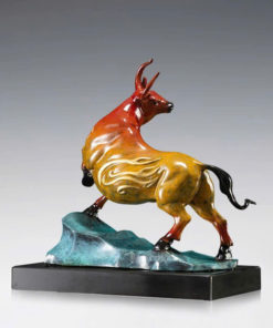 Tượng Bò Tót Phong Thủy Chiêu Tài Lộc