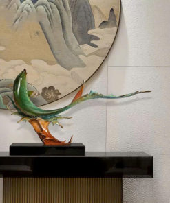 Tượng Cá Chép Vượt Sóng