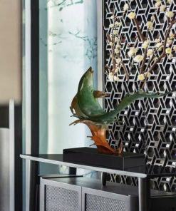 Tượng Cá Chép Vượt Sóng