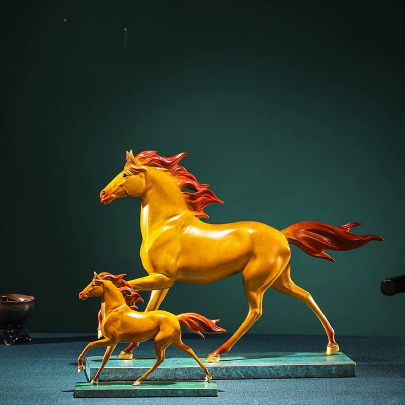 Tượng Chiến Mã Uy Phong