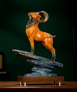 Tượng Dê Vững Thế Tùng Sơn