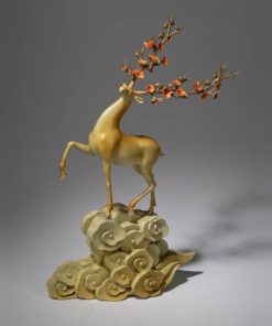 Tượng Hươu Vàng Uyển Chuyển