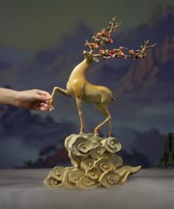 Tượng Hươu Vàng Uyển Chuyển