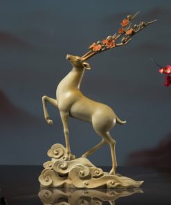 Tượng Hươu Vàng Uyển Chuyển